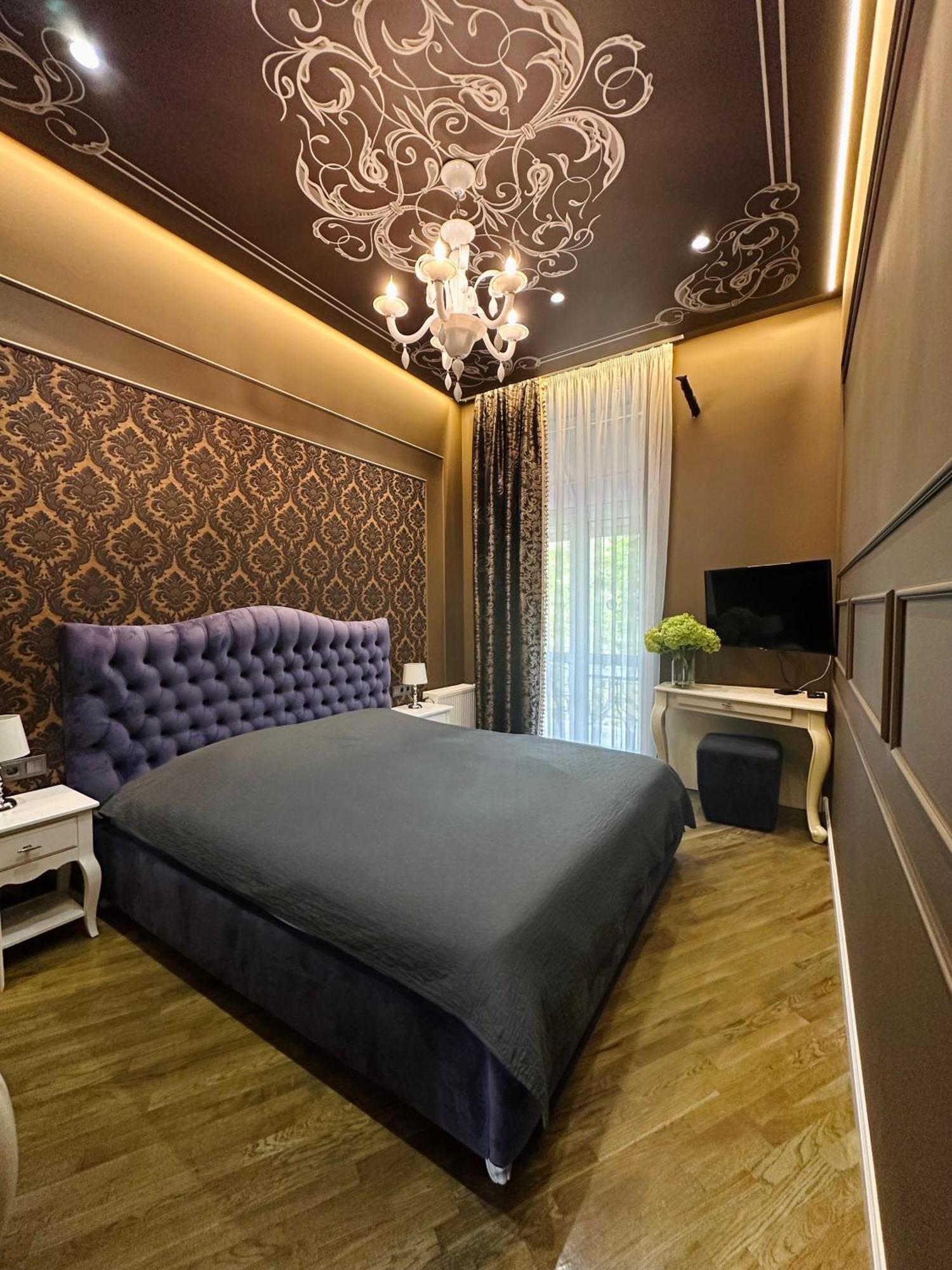готель-бутік на кобилянській Monart By Willox Apartment Chernivtsi